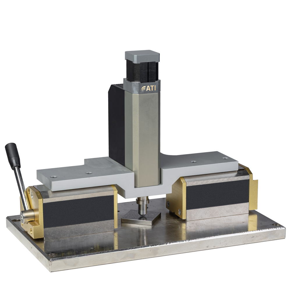 Portable Rockwell hardness tester with magnetic clamping base